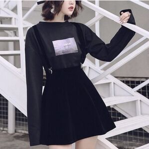 Velvet Suspender Skirt Size L